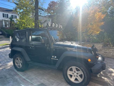 Used 2009 Jeep Wrangler X image 5