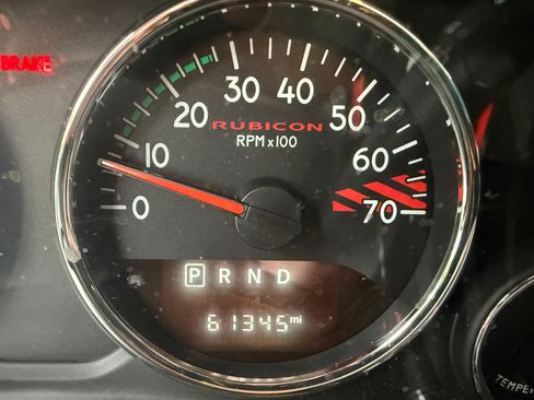 Used 2018 Jeep Wrangler Unlimited Rubicon AWD/4WD image 17