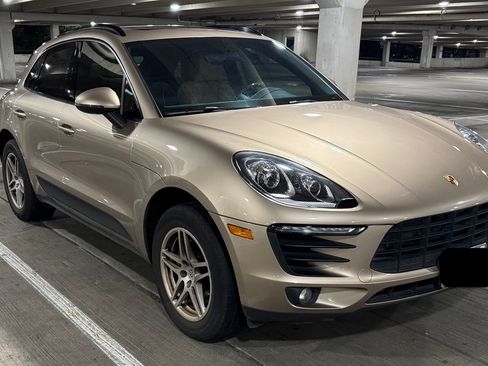 Used 2018 Porsche Macan Sport Edition image 8