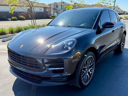 Used 2021 Porsche Macan S image 14
