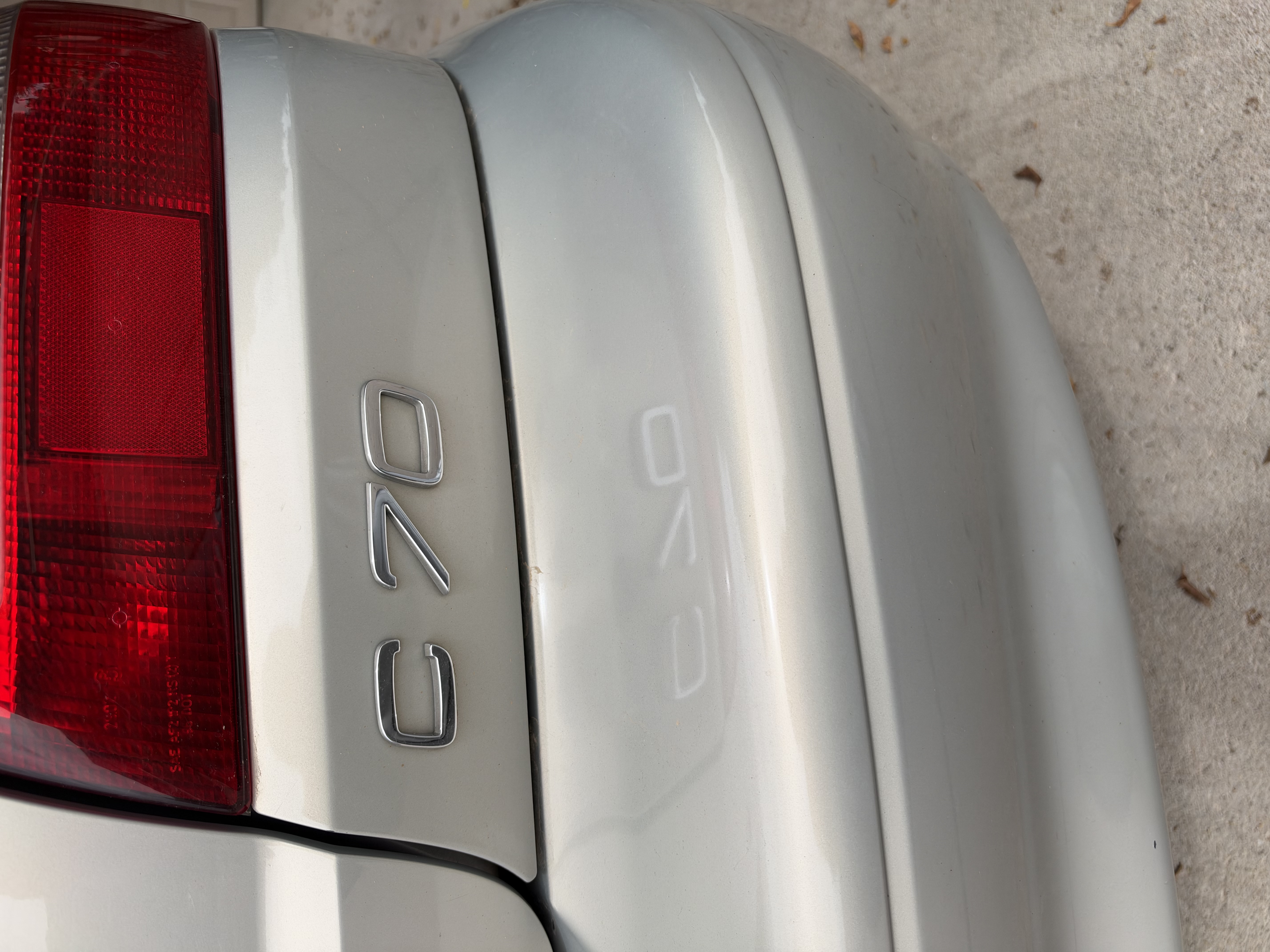 Used 2001 Volvo C70 HT FWD image 14
