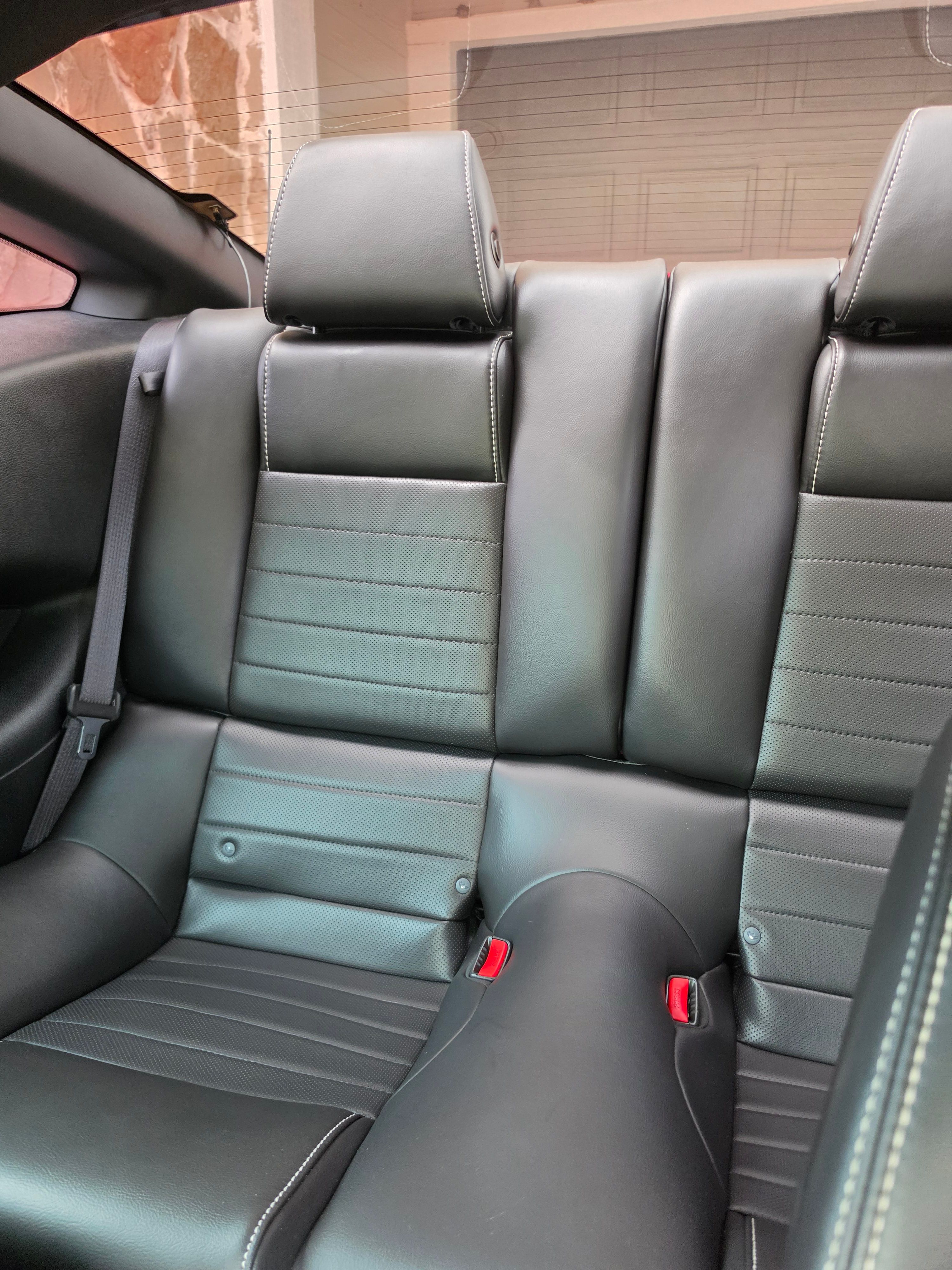Used 2014 Ford Mustang Premium w/ Equipment Group 202A RWD image 11
