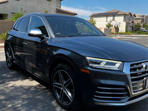Used 2018 Audi SQ5 Premium Plus w/ S Sport Package image 10