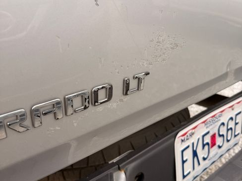 Used 2011 Chevrolet Colorado LT image 11