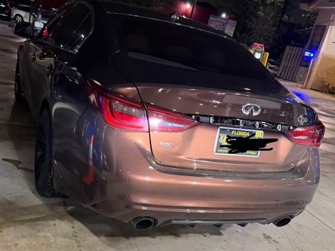 Used 2018 INFINITI Q50 Luxe w/ Essential Package (3.0T Luxe) image 2