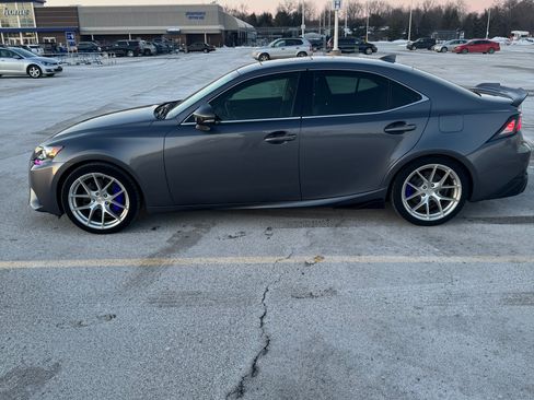 Used 2016 Lexus IS 300 AWD image 5