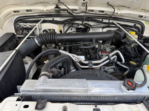 Used 2001 Jeep Wrangler Sahara image 22