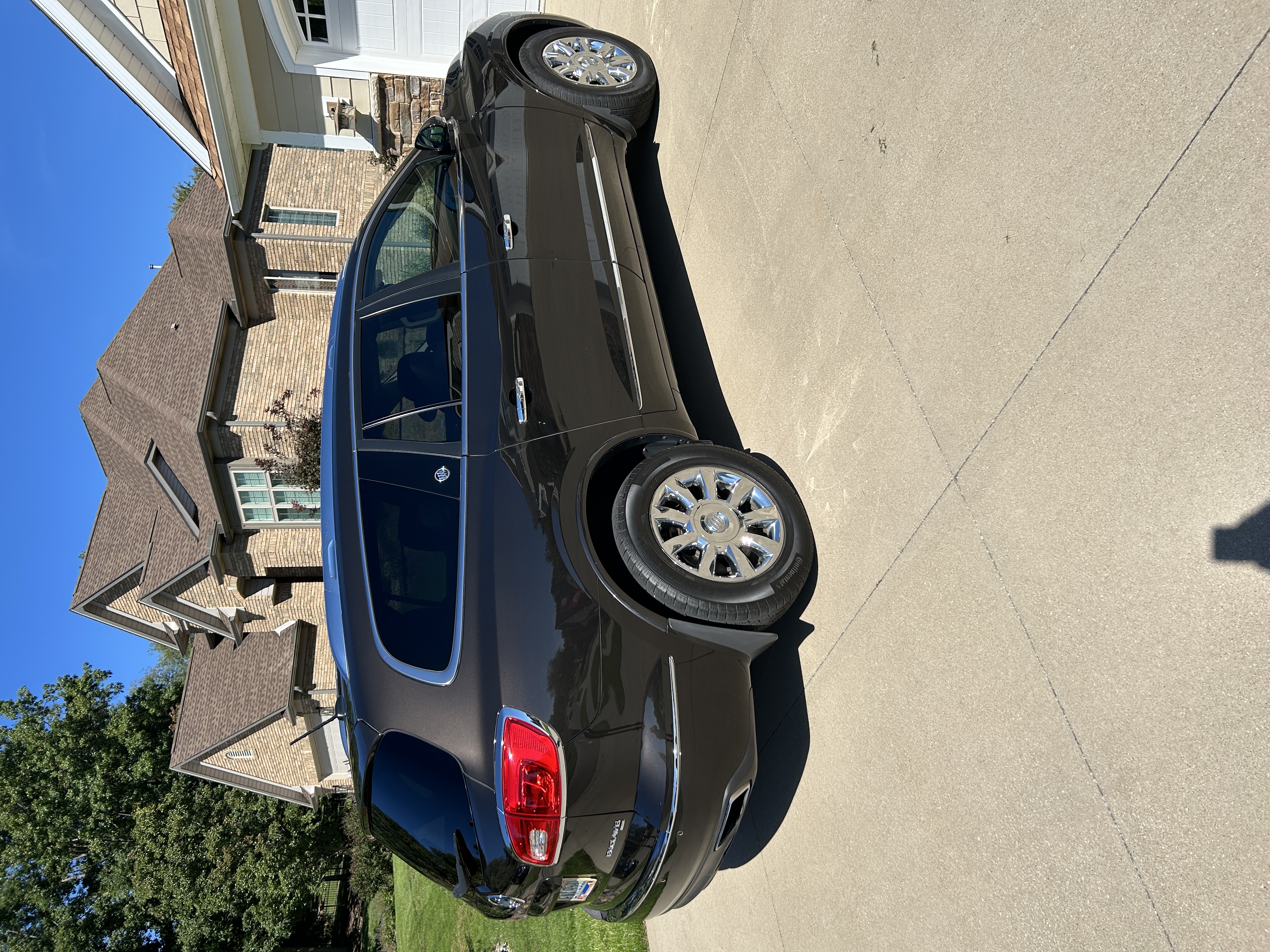 Used 2014 Buick Enclave Leather AWD/4WD image 4