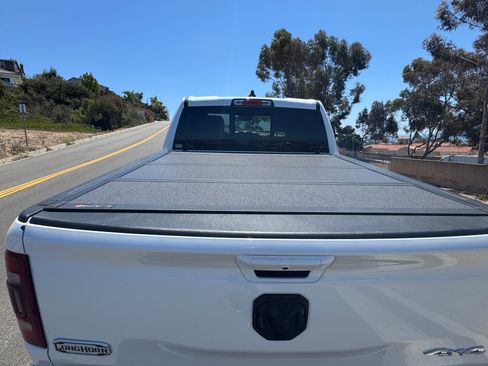 Used 2023 RAM 1500 Limited AWD/4WD image 9