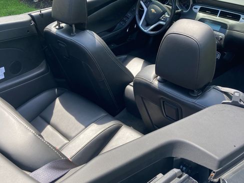 Used 2012 Chevrolet Camaro LT RWD image 17