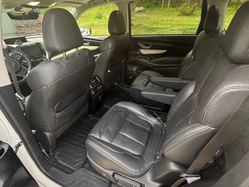 Used 2020 Subaru Ascent Limited w/ Technology Package image 10