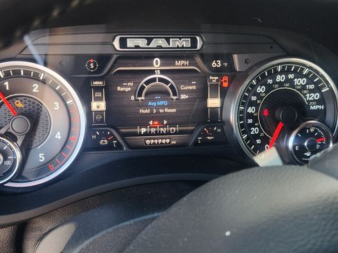 Used 2019 RAM 2500 Laramie w/ Night Edition image 5