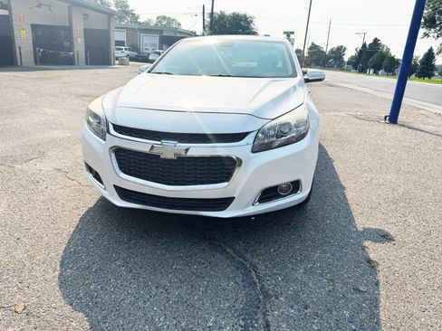 Used 2015 Chevrolet Malibu LTZ FWD image 4