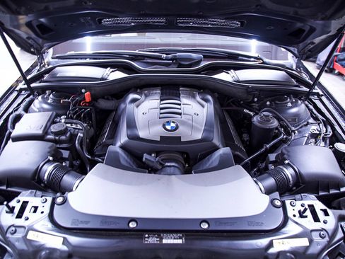 Used 2008 BMW 750Li image 24