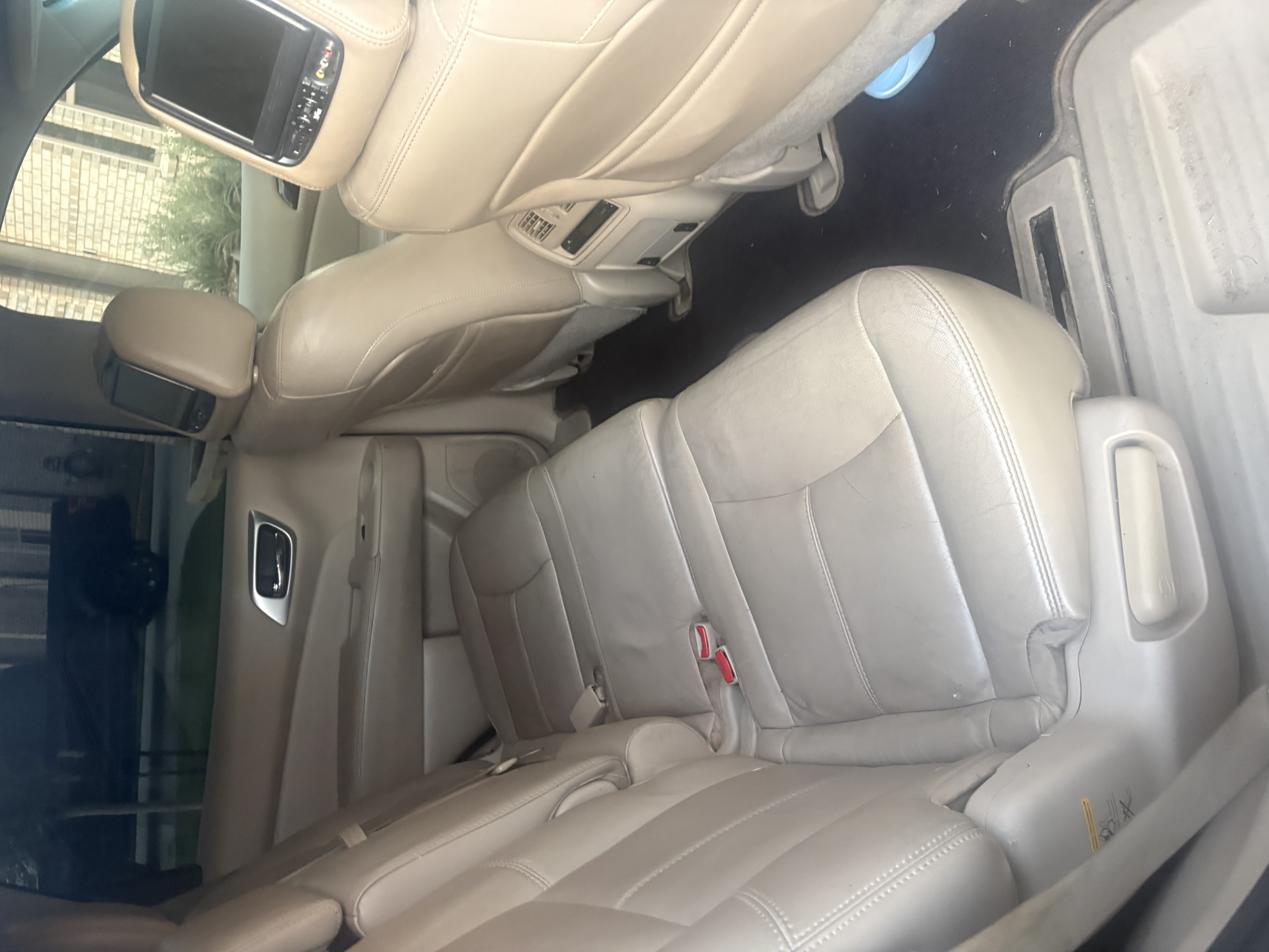Used 2014 Nissan Pathfinder SL w/ Trailer Tow Package AWD/4WD image 10