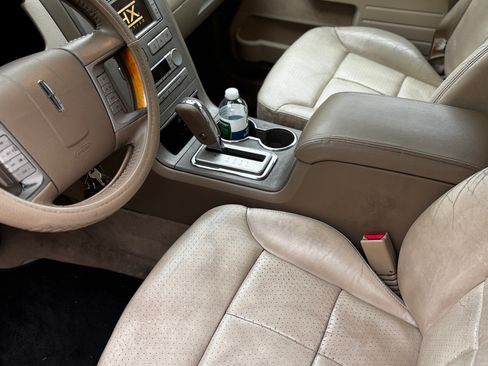 Used 2007 Lincoln MKX 2WD image 12