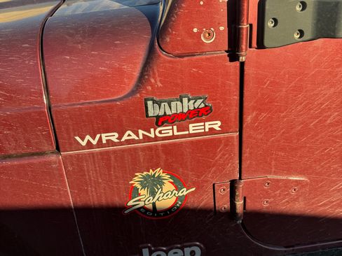 Used 2002 Jeep Wrangler Sahara image 6