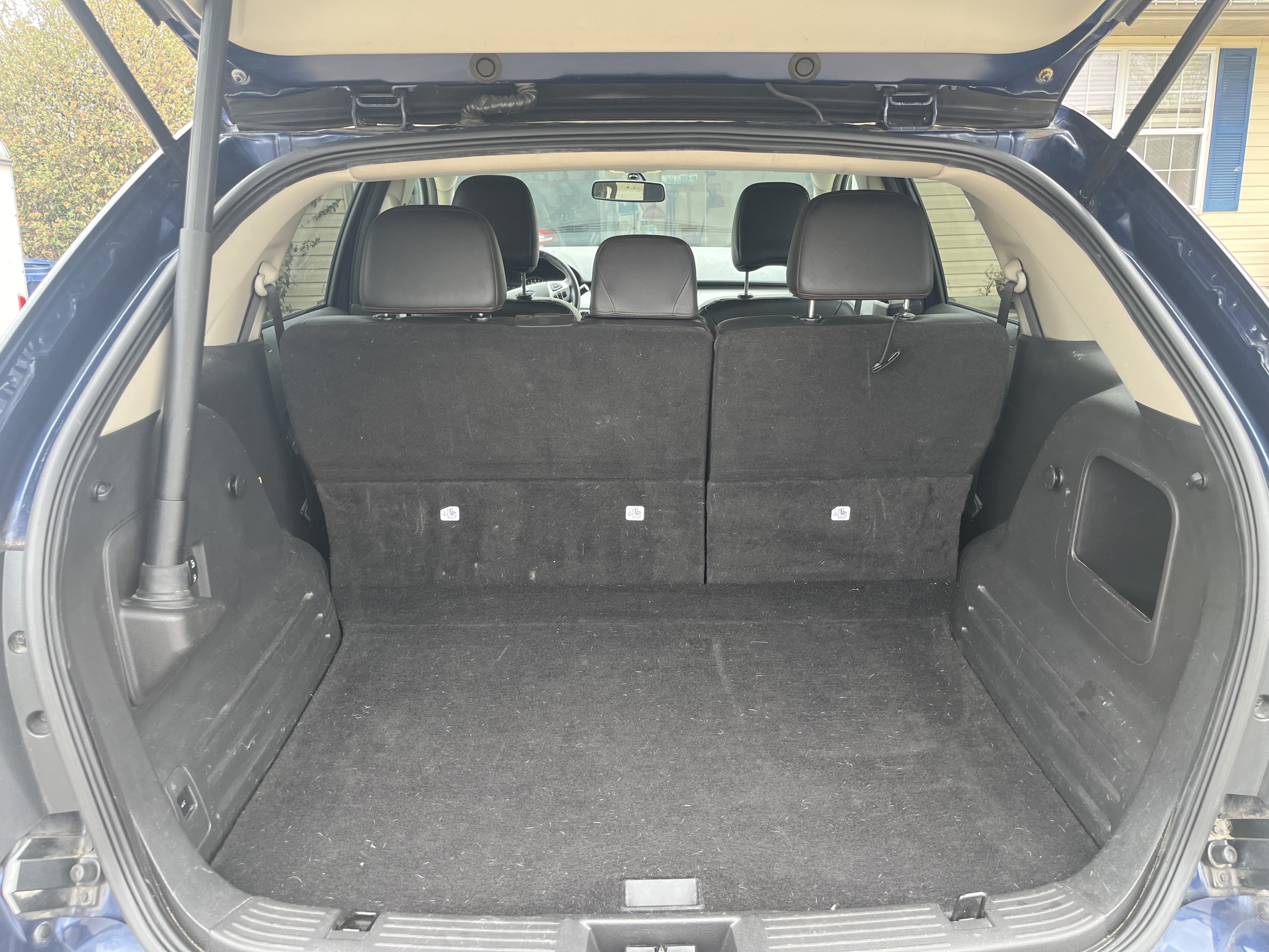Used 2012 Ford Edge SEL FWD image 10
