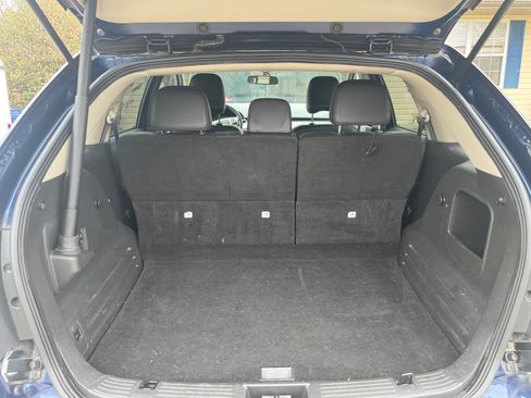 Used 2012 Ford Edge SEL image 10