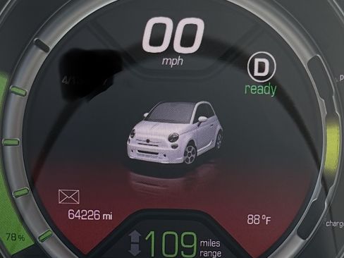 Used 2015 FIAT 500 e image 16