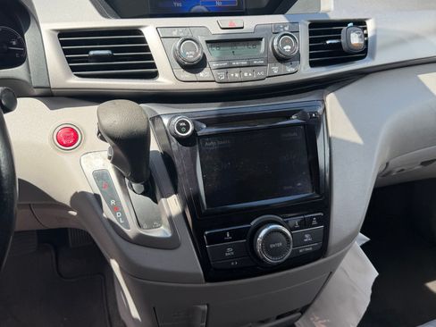 Used 2016 Honda Odyssey EX-L image 15