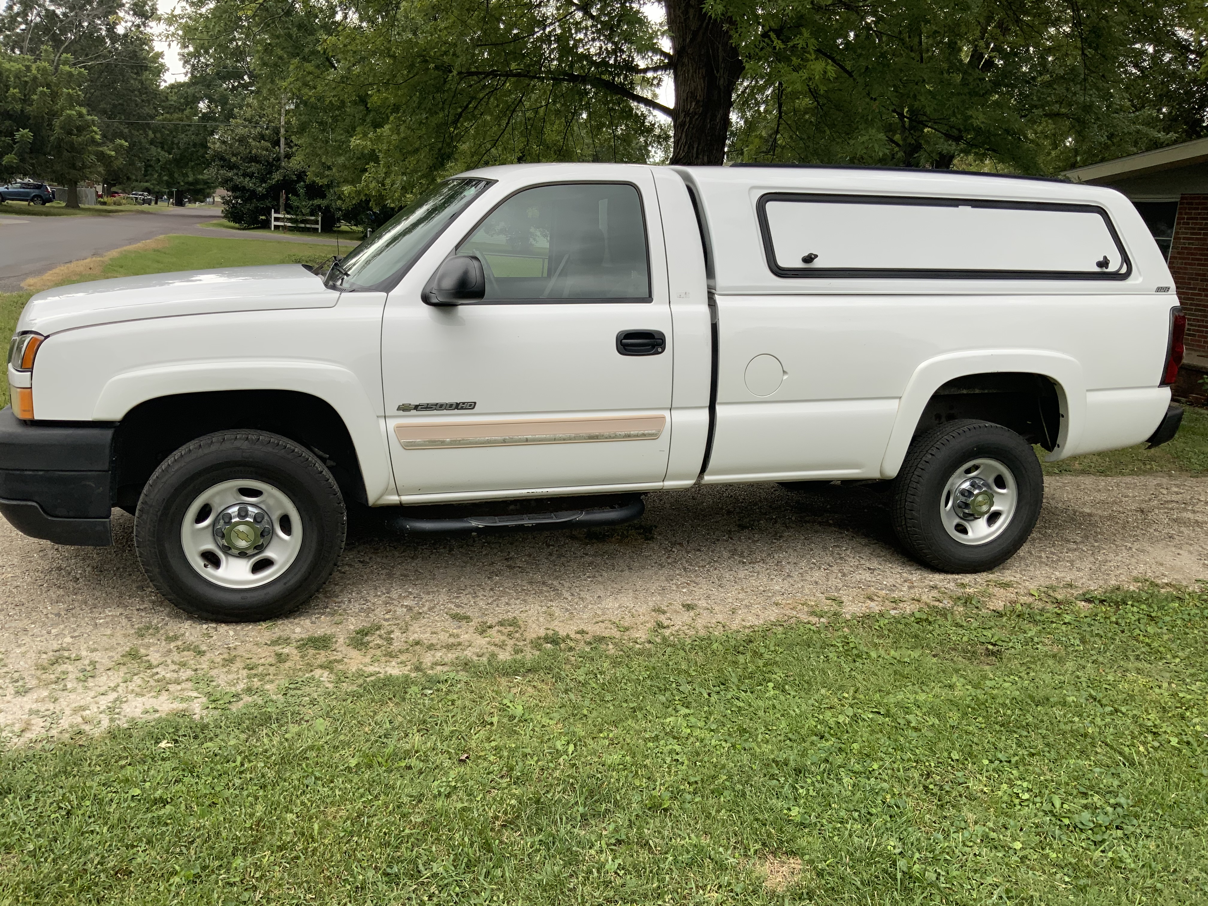 Used 2005 Chevrolet Silverado 2500 LS RWD image 13
