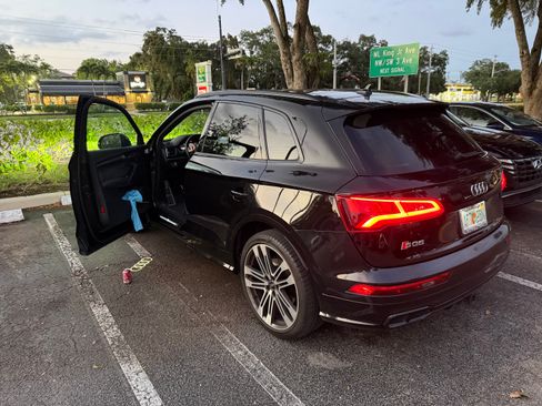 Used 2020 Audi SQ5 Premium Plus w/ Premium Plus Package AWD/4WD image 15