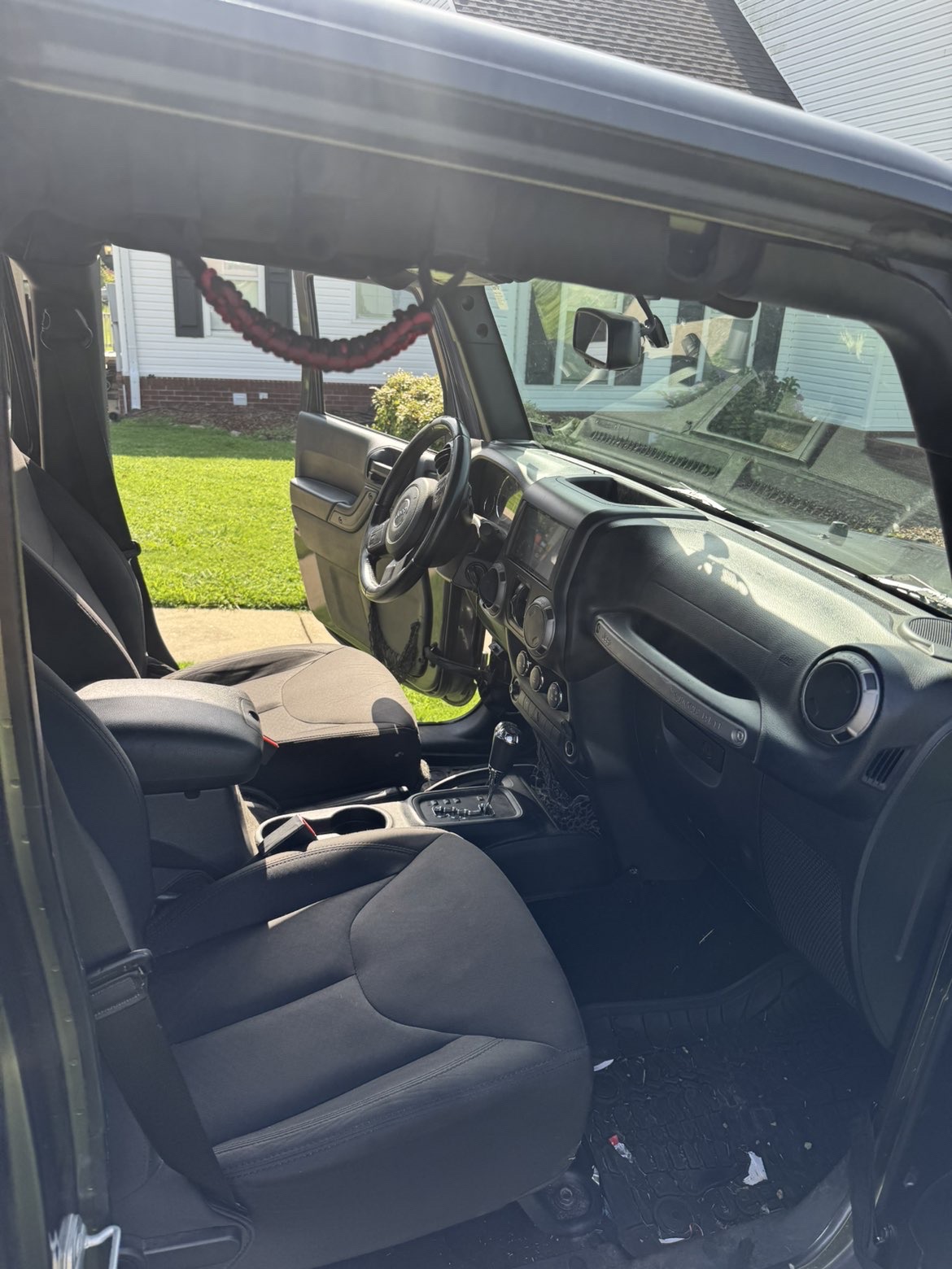Used 2016 Jeep Wrangler Unlimited Sport w/ Quick Order Package 24S AWD/4WD image 2