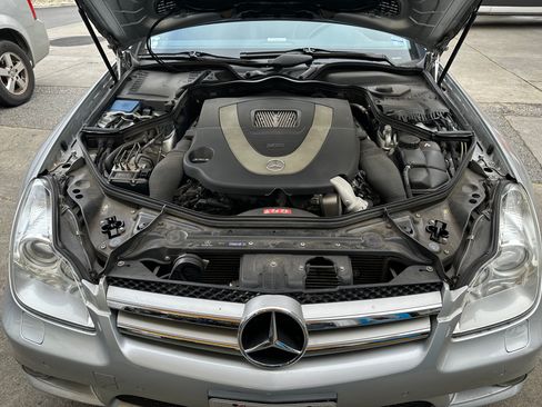 Used 2011 Mercedes-Benz CLS 550 image 13