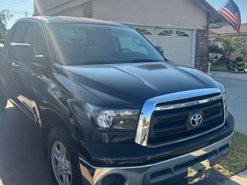 Used 2011 Toyota Tundra 2WD Double Cab w/ Tow Pkg image 1