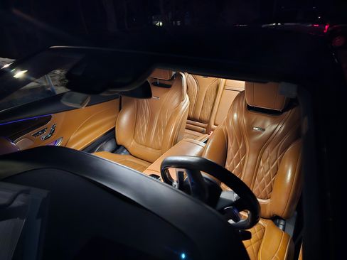 Used 2016 Mercedes-Benz S 63 AMG 4MATIC Coupe image 14