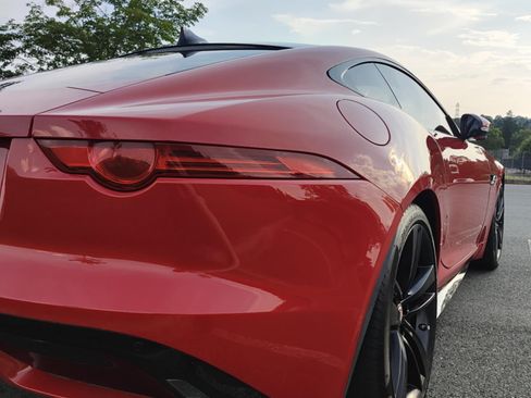 Used 2017 Jaguar F-TYPE Coupe image 20