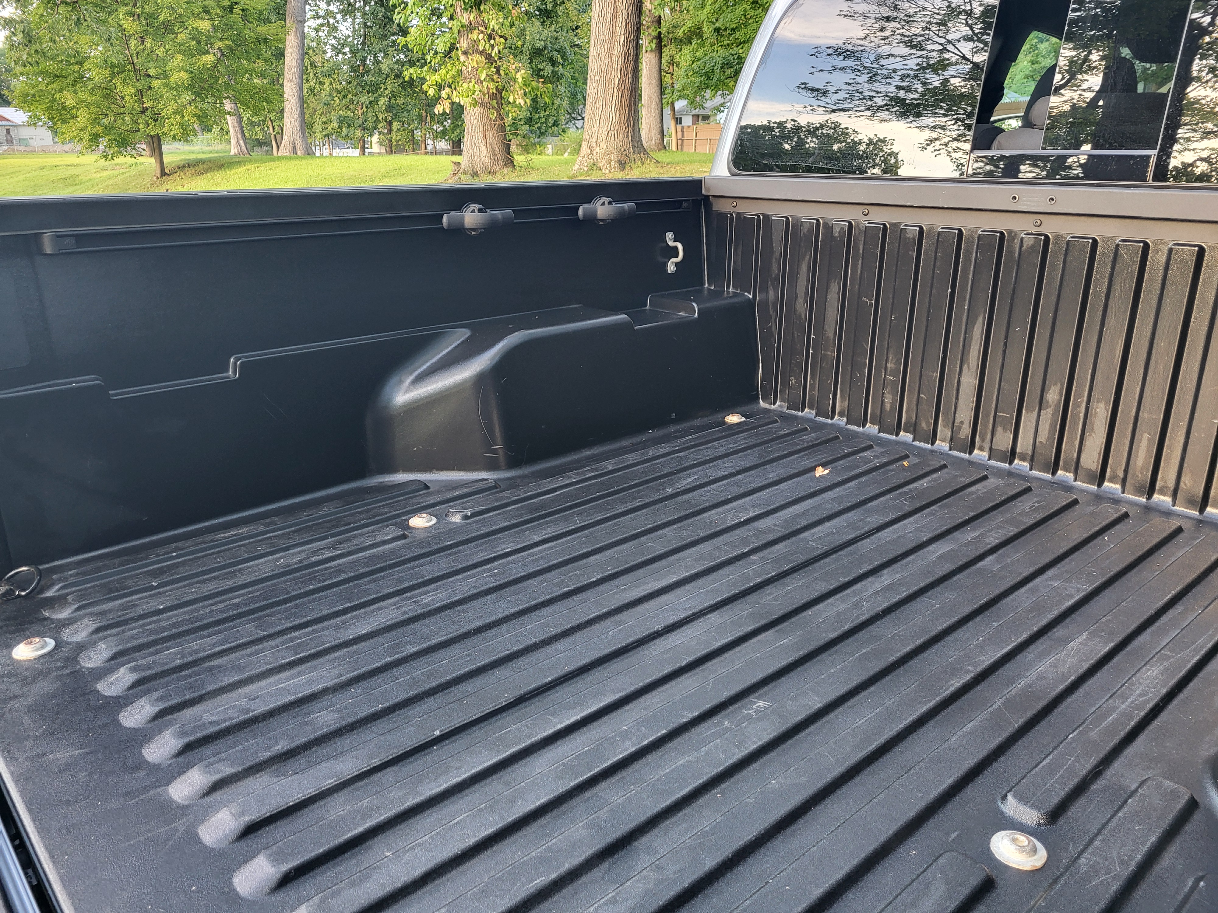 Used 2020 Toyota Tacoma TRD Sport AWD/4WD image 26