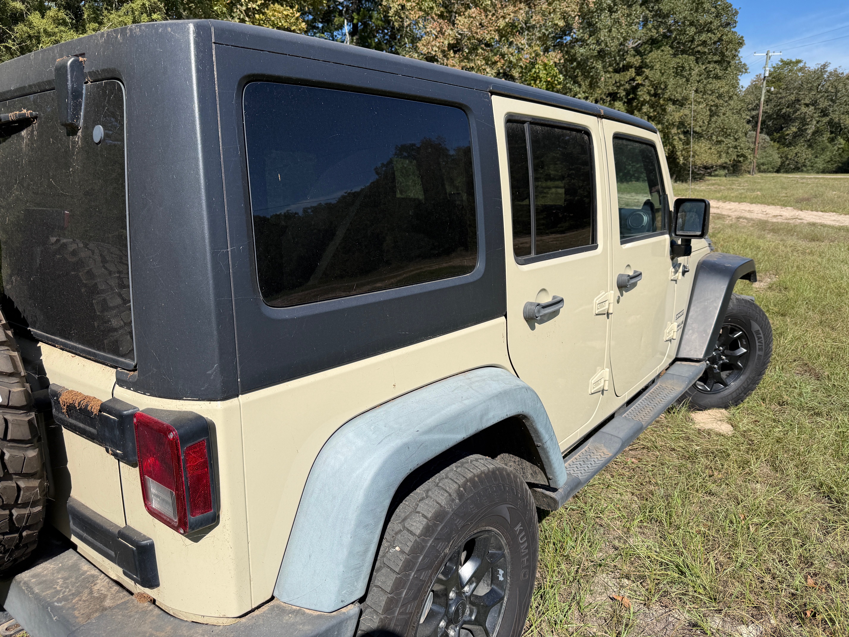 Used 2011 Jeep Wrangler Unlimited Sport AWD/4WD image 12