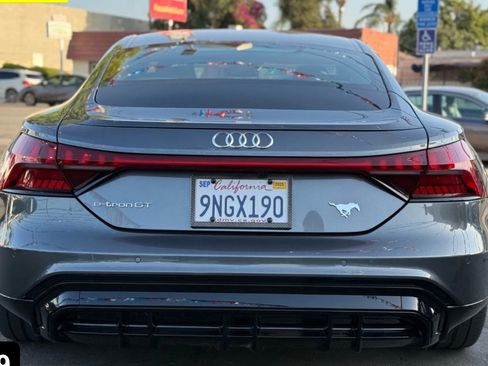 Used 2022 Audi e-tron GT Premium Plus image 4