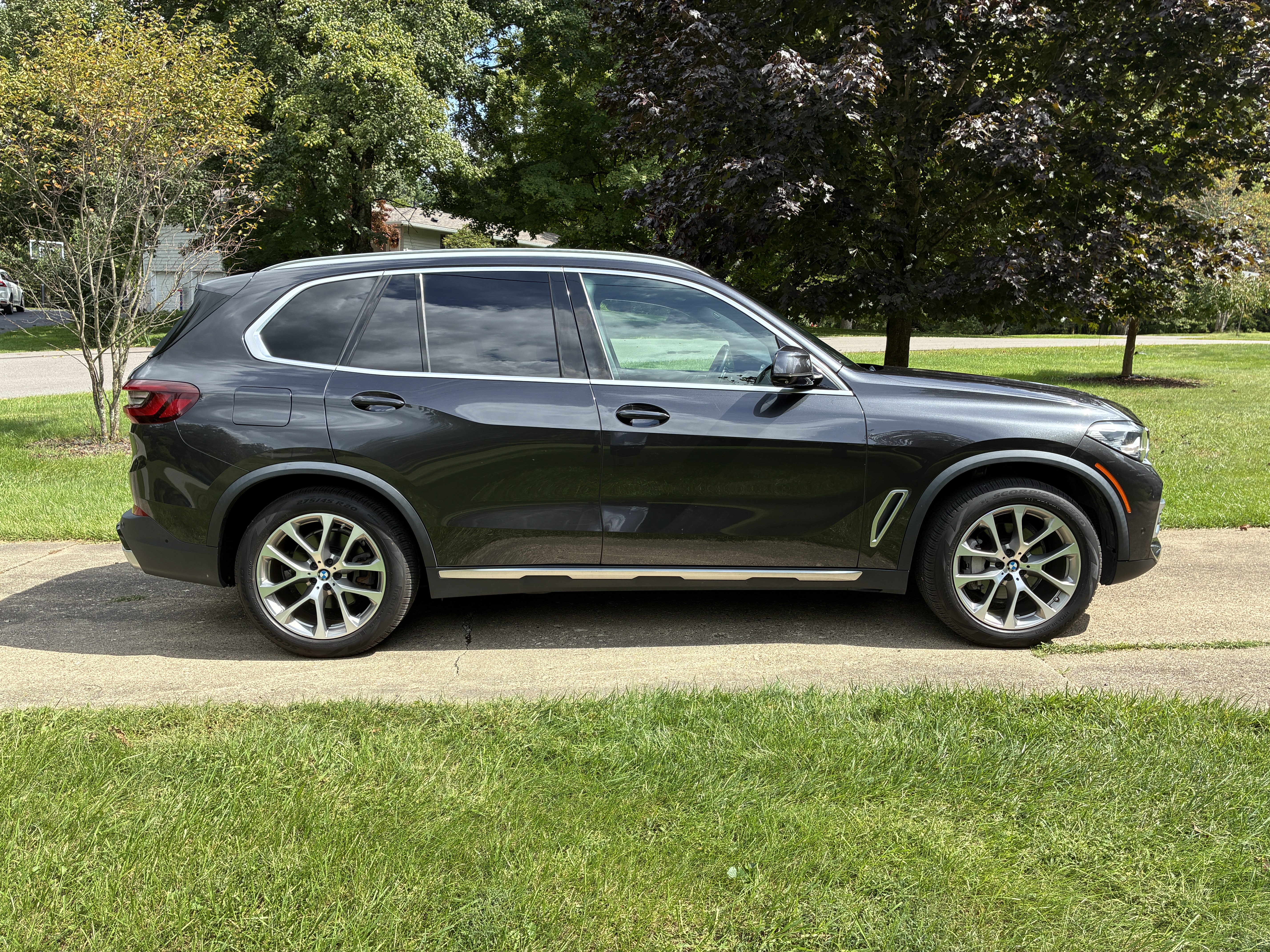 Used 2020 BMW X5 xDrive40i w/ Premium Package AWD/4WD image 5