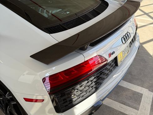 Used 2023 Audi R8 V10 performance image 8