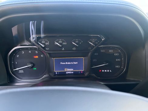 Used 2021 GMC Sierra 1500 AT4 image 4