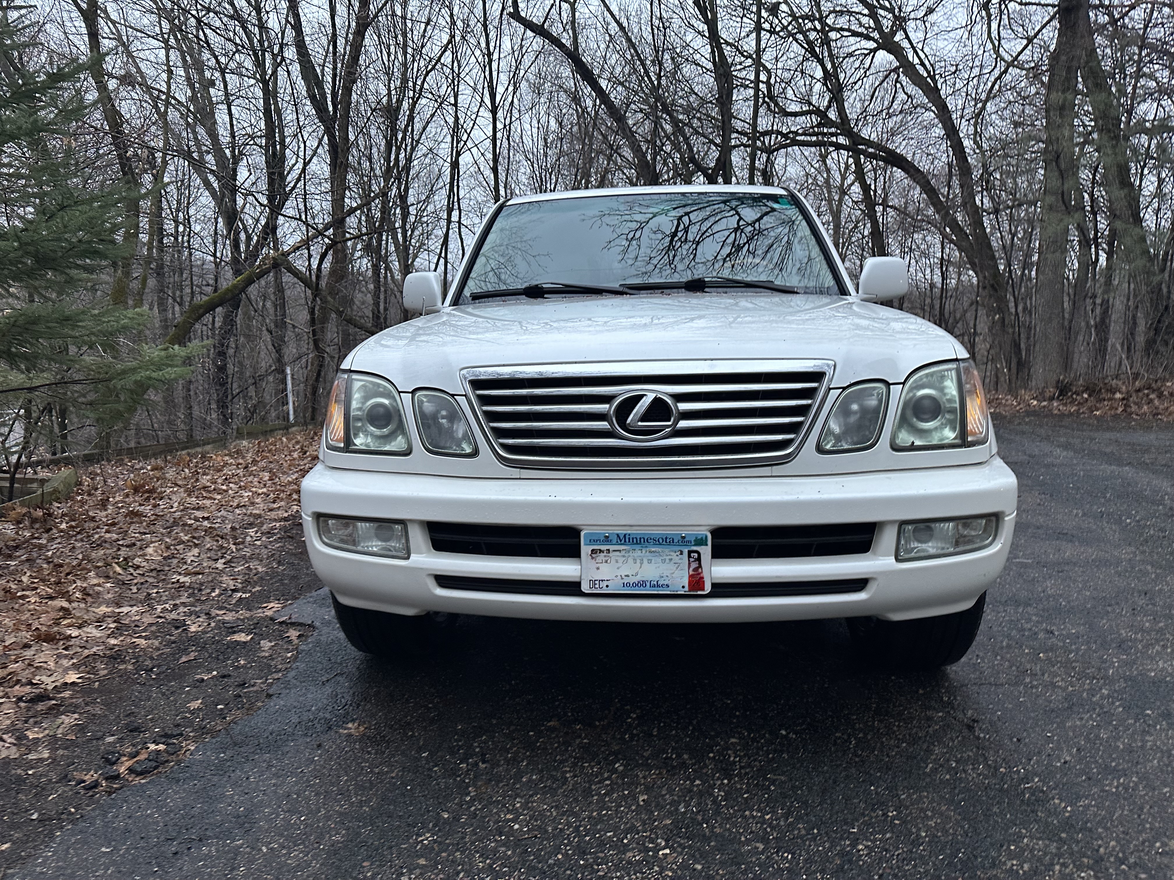 Used 2006 Lexus LX 470 4WD w/ Preferred Accessory Pkg image 2