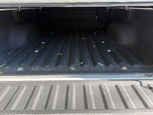 Used 2011 Ford Ranger XLT RWD image 17