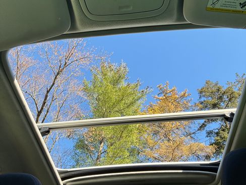 Used 2011 Subaru Forester 2.5X Premium image 13