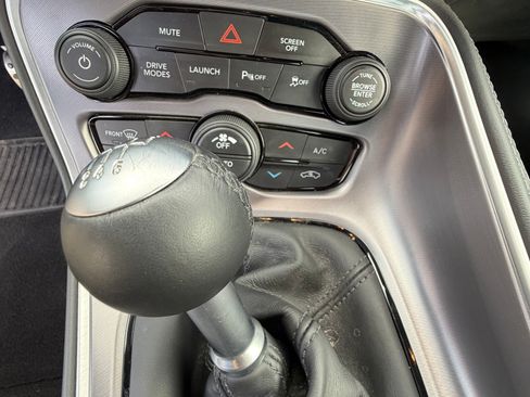 Used 2019 Dodge Challenger R/T Scat Pack w/ Driver Convenience Group image 16