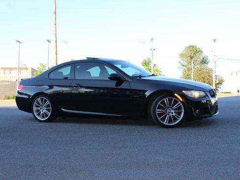 Used 2009 BMW 335i Coupe RWD image 4