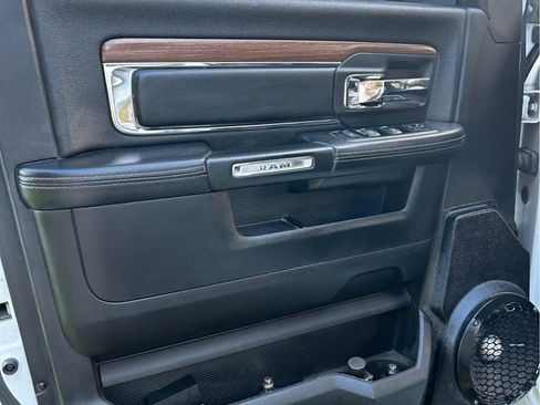 Used 2015 RAM 2500 Laramie image 11