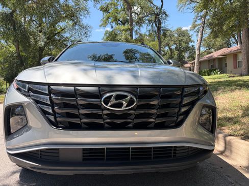 Used 2022 Hyundai Tucson SEL FWD image 11