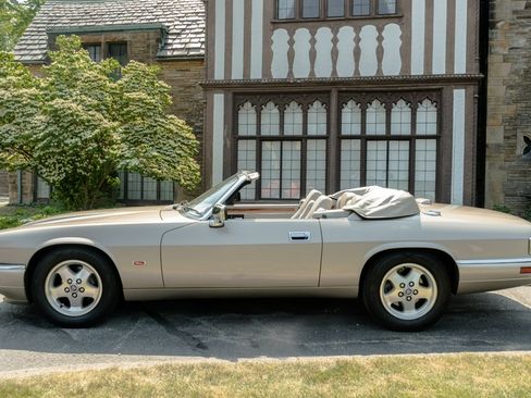 Used 1995 Jaguar XJS 4.0 Convertible image 5
