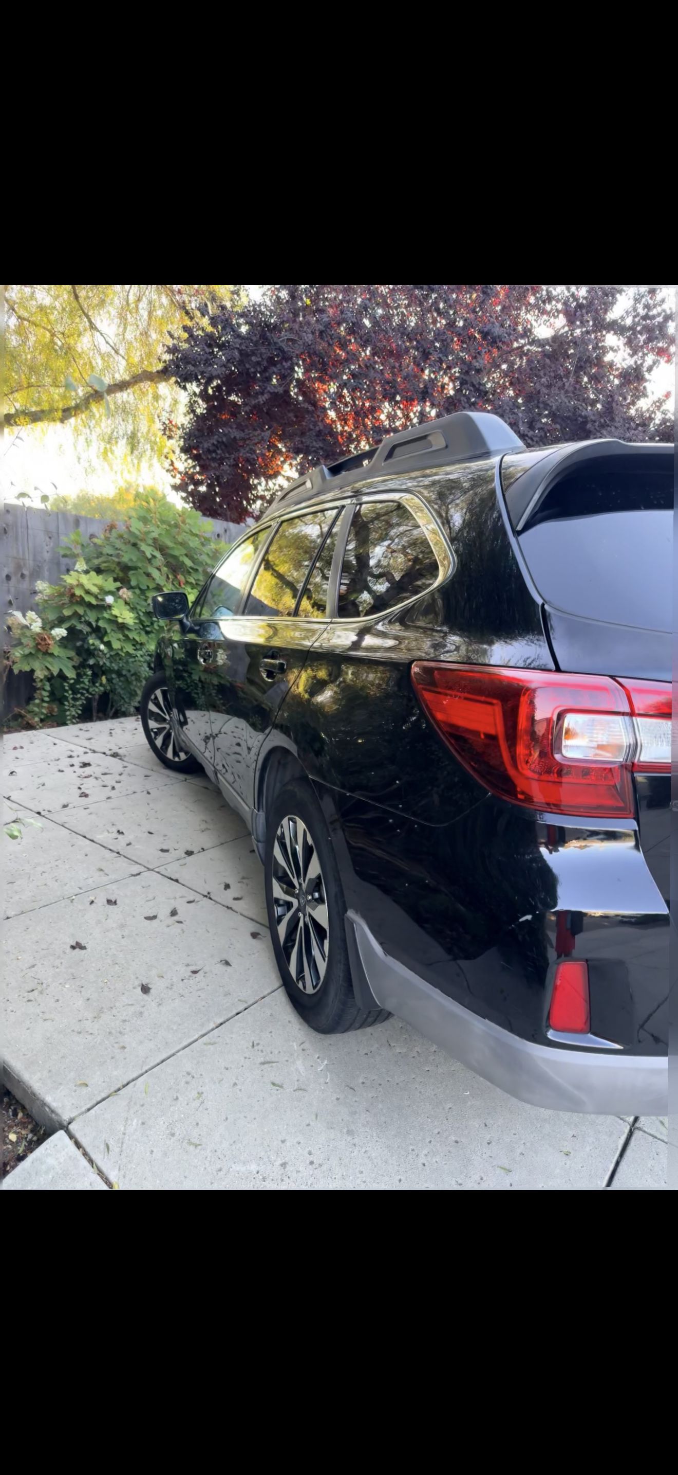 Used 2015 Subaru Outback 2.5i Limited AWD/4WD image 2