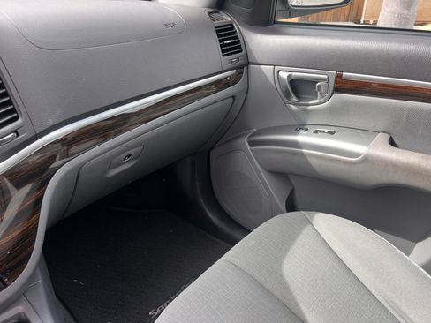 Used 2011 Hyundai Santa Fe GLS AWD/4WD image 10