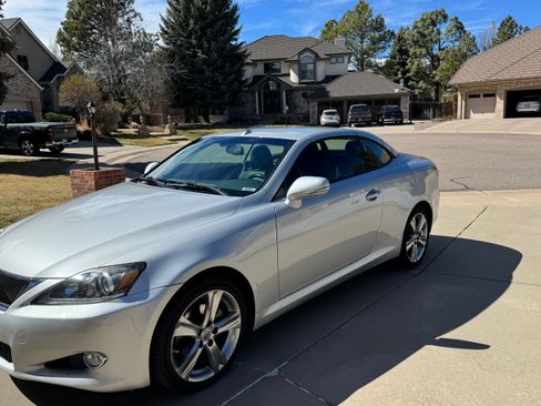 Used 2012 Lexus IS 250C 250C Convertible 2D w/ Luxury Pkg image 4