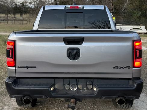 Used 2021 RAM 1500 Lone Star w/ Built-to-serve Edition image 5